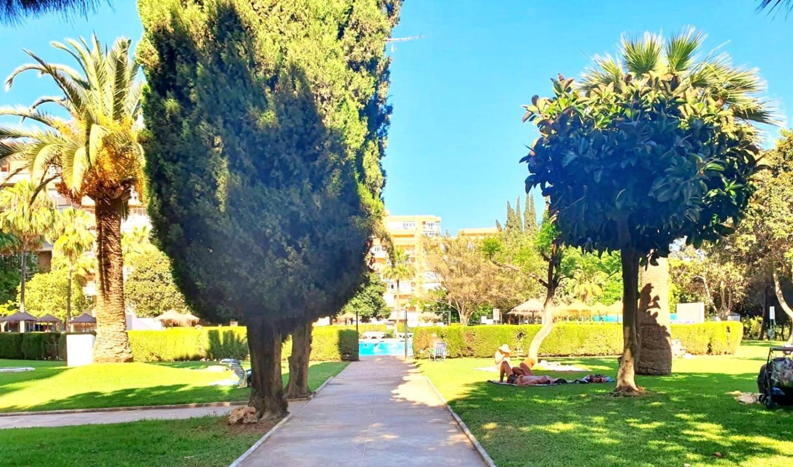 En Apartament *